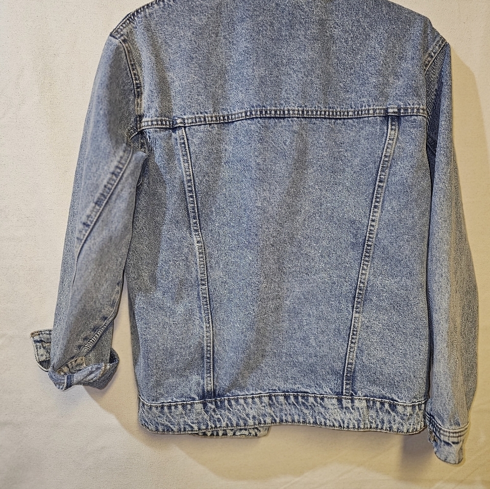 Denim‎ Jacket - Picture 6 of 8